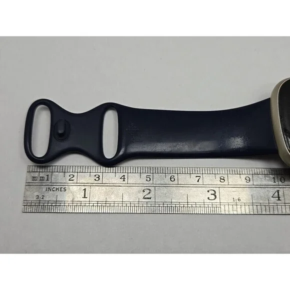 Fitbit Versa 3 FB511 Smartwatch GPS Heart Rate SpO2 Activity Tracker - Read Dis - Picture 10 of 14